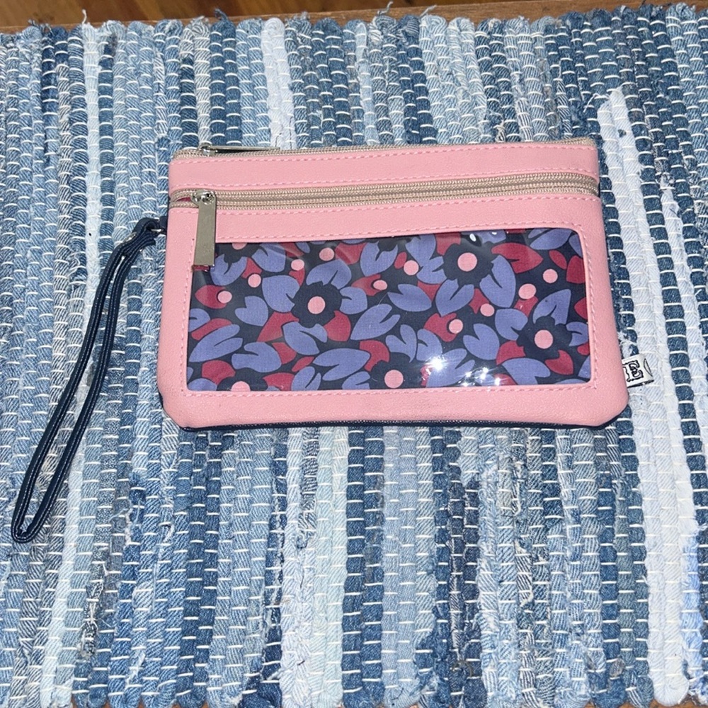 EGG Wristlet